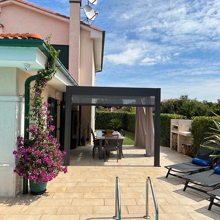 Villa Luciana Spa House, ブイェ エクステリア 写真