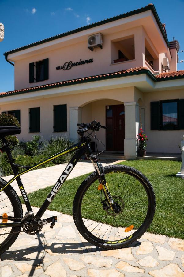 Villa Luciana Spa House, ブイェ エクステリア 写真